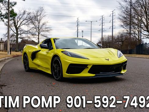 Used 2023 Chevrolet Corvette Stingray Coupe w/ Z51 Performance Package image 8