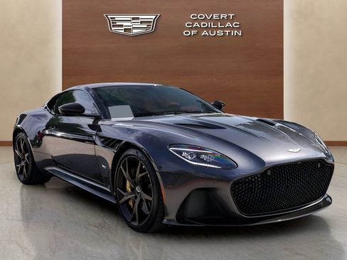 Used 2019 Aston Martin DBS Superleggera RWD image 6