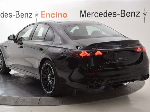 New 2026 Mercedes-Benz E 53 AMG e 4MATIC Sedan image 4