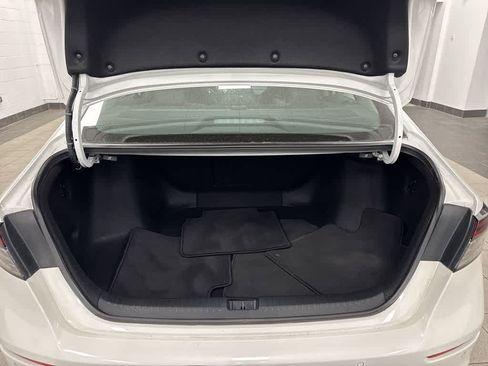 Used 2023 Honda Accord EX-L image 11