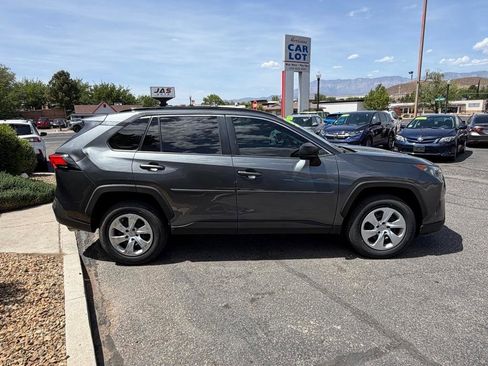 Used 2021 Toyota RAV4 LE w/ Carpet Mat Package (TMS) image 4