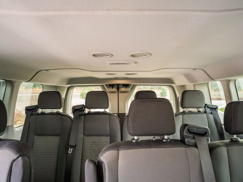 Used 2023 Ford Transit 350 XLT image 20