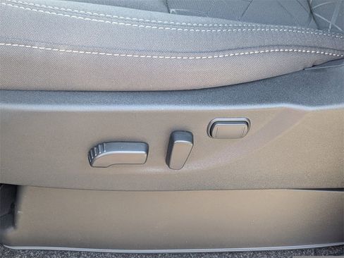 New 2026 Nissan Frontier SV w/ SV Convenience Package image 20