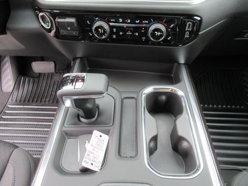 New 2025 Chevrolet Silverado 1500 LT image 21