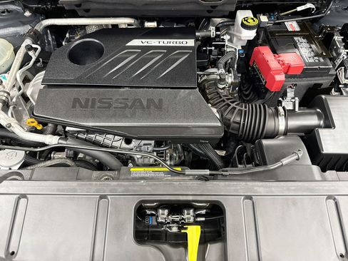 Used 2025 Nissan Rogue SV FWD image 33