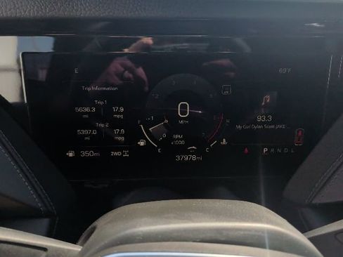 Certified 2025 GMC Yukon Denali image 31