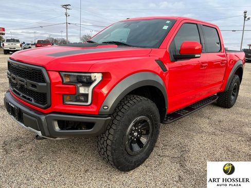 Used 2018 Ford F150 Raptor w/ Equipment Group 802A Luxury image 1