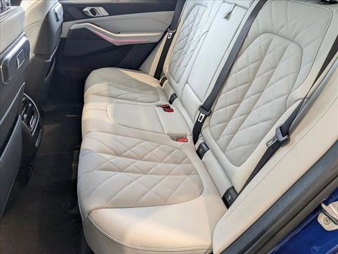 Used 2025 BMW X5 xDrive40i image 15