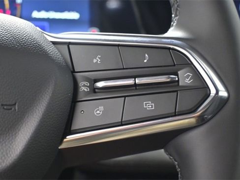 New 2026 Chevrolet Equinox LT w/ Convenience Package II image 19