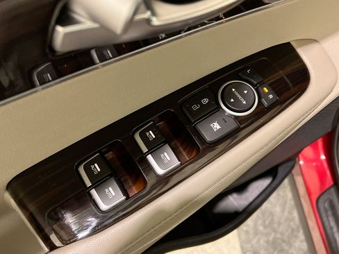 Used 2020 Kia Sorento EX image 31