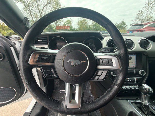 Used 2017 Ford Mustang Premium RWD image 20