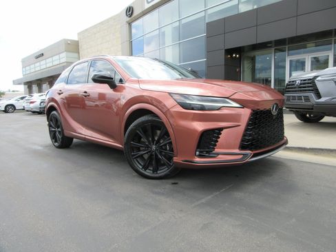 Used 2023 Lexus RX 500h F Sport w/ Accessory Package (Z1) AWD/4WD image 14