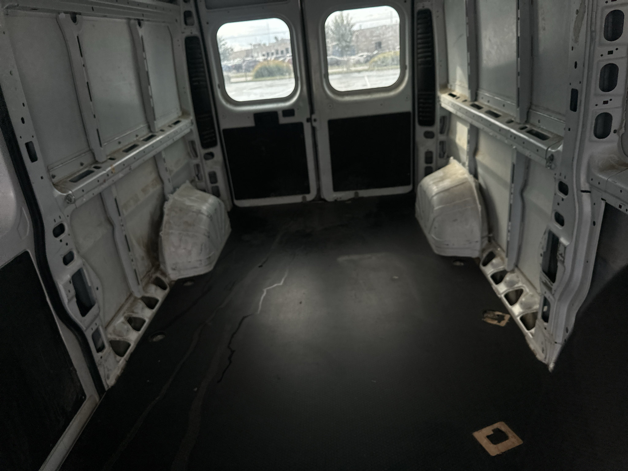 Used 2023 RAM ProMaster 2500 FWD image 14