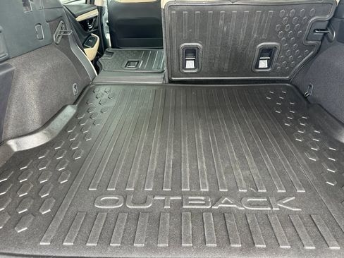 Used 2021 Subaru Outback Limited w/ Popular Package #2 image 15