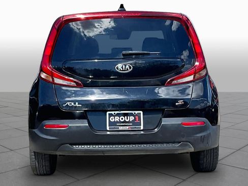 Used 2021 Kia Soul S FWD image 5