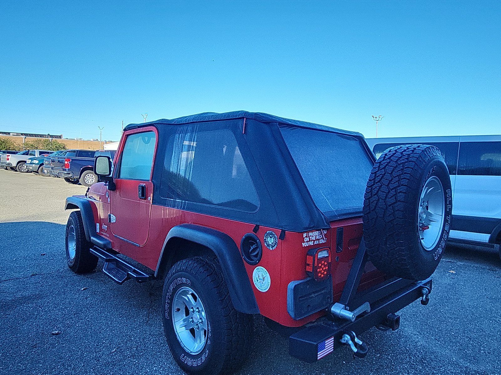 Used 2005 Jeep Wrangler Unlimited w/ Security Group AWD/4WD image 3