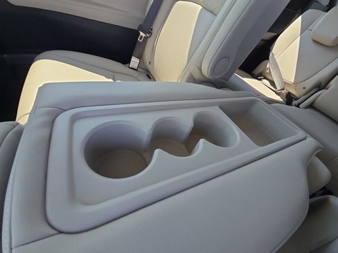 Used 2026 Honda Odyssey EX-L image 18