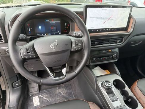 New 2026 Ford Bronco Sport Outer Banks AWD/4WD image 15