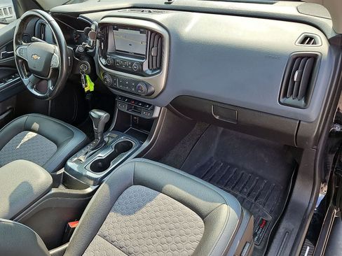 Used 2016 Chevrolet Colorado Z71 AWD/4WD image 32