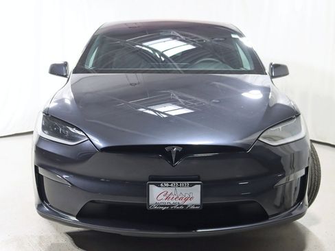 Used 2024 Tesla Model X image 9