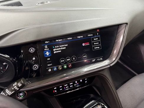 Used 2022 Buick Envision Preferred image 29