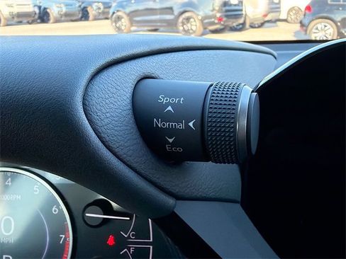 New 2025 Lexus ES 350 w/ Premium Package image 30