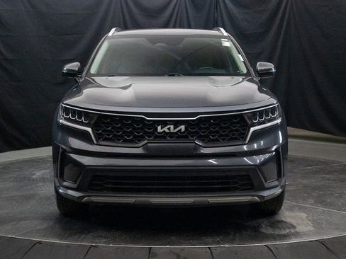 Used 2022 Kia Sorento S image 4