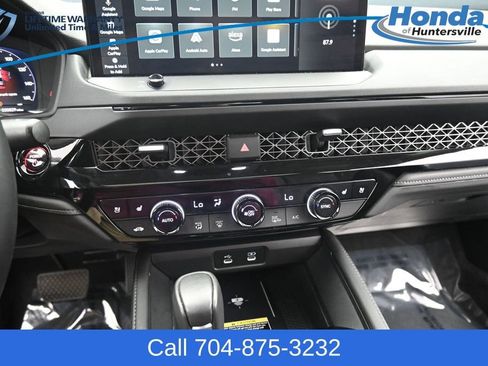 Used 2025 Honda Accord Touring image 26