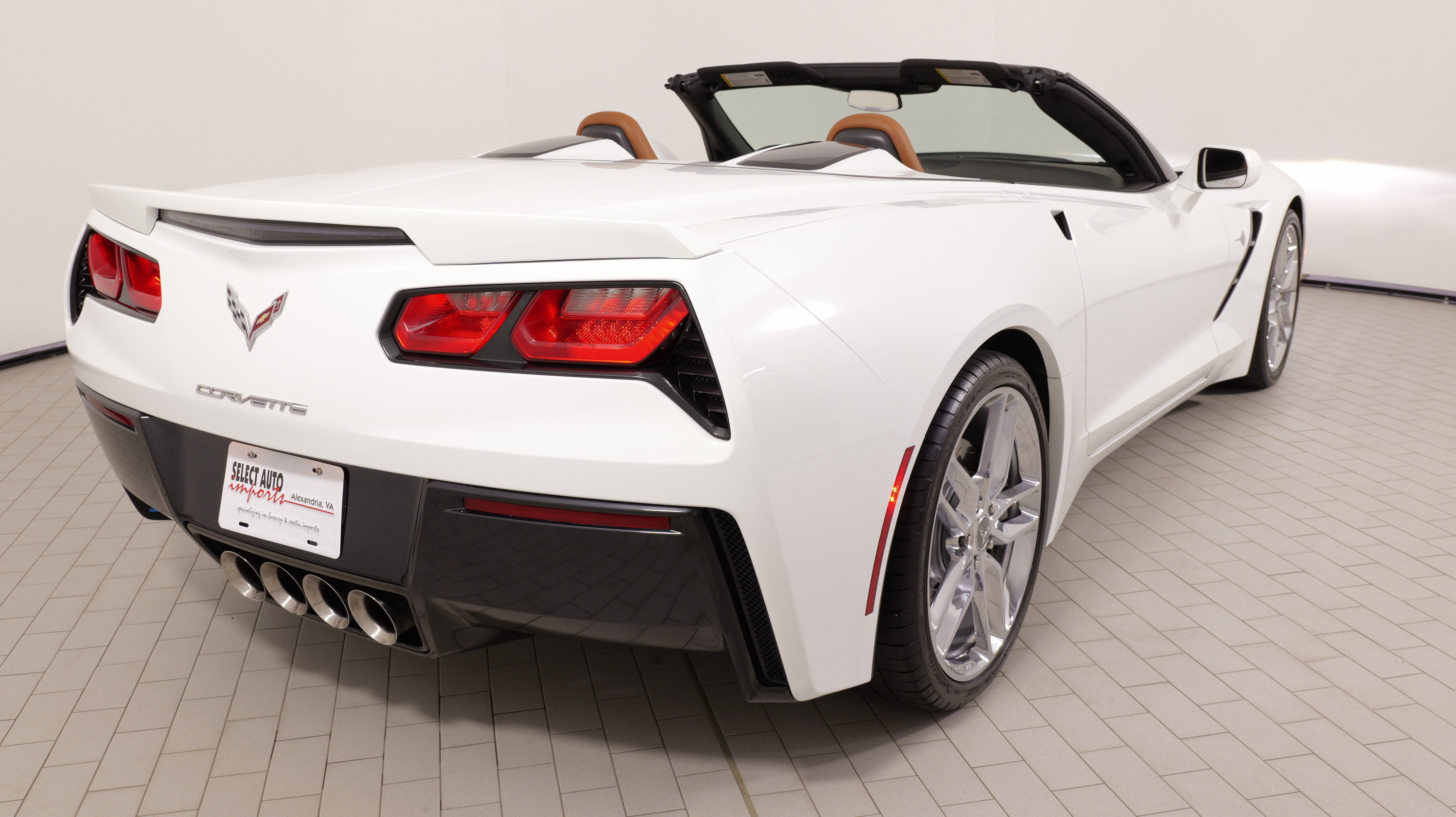 Used 2015 Chevrolet Corvette Stingray Convertible w/ 2LT Preferred Equipment Group RWD image 14