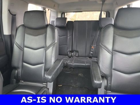 Used 2018 Cadillac Escalade ESV Luxury image 9