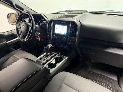 Used 2018 Ford F150 XLT w/ Equipment Group 302A Luxury image 24