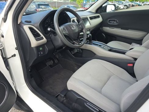 Certified 2022 Honda HR-V EX image 47