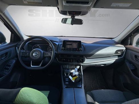 Used 2021 Nissan Rogue S image 3