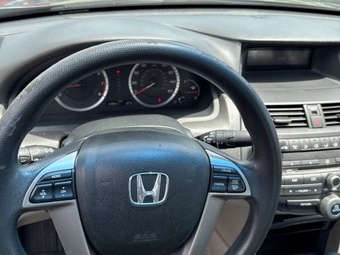 Used 2009 Honda Accord EX image 9