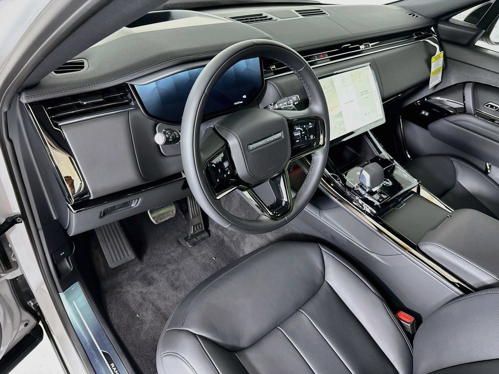 New 2026 Land Rover Range Rover Sport Dynamic SE AWD/4WD image 10