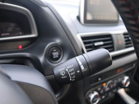 Used 2014 MAZDA MAZDA3 i Grand Touring image 26