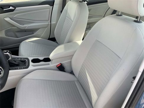 Used 2025 Volkswagen Jetta S image 20