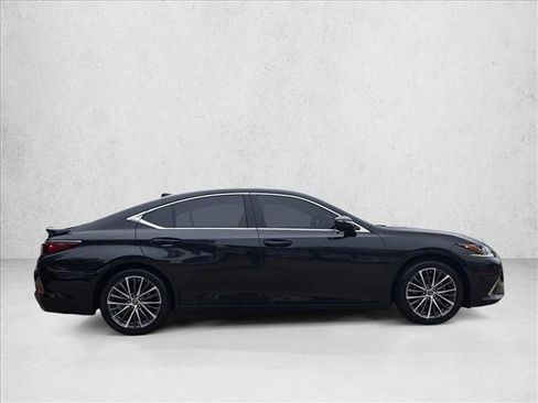 Used 2023 Lexus ES 350 w/ Premium Package image 4
