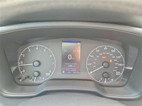 Used 2025 Toyota Corolla LE image 16