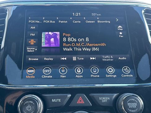 Used 2021 Jeep Grand Cherokee Trailhawk w/ Premium Lighting Group AWD/4WD image 20