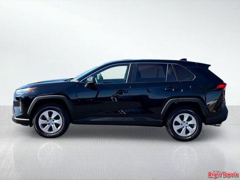Certified 2024 Toyota RAV4 LE FWD image 4