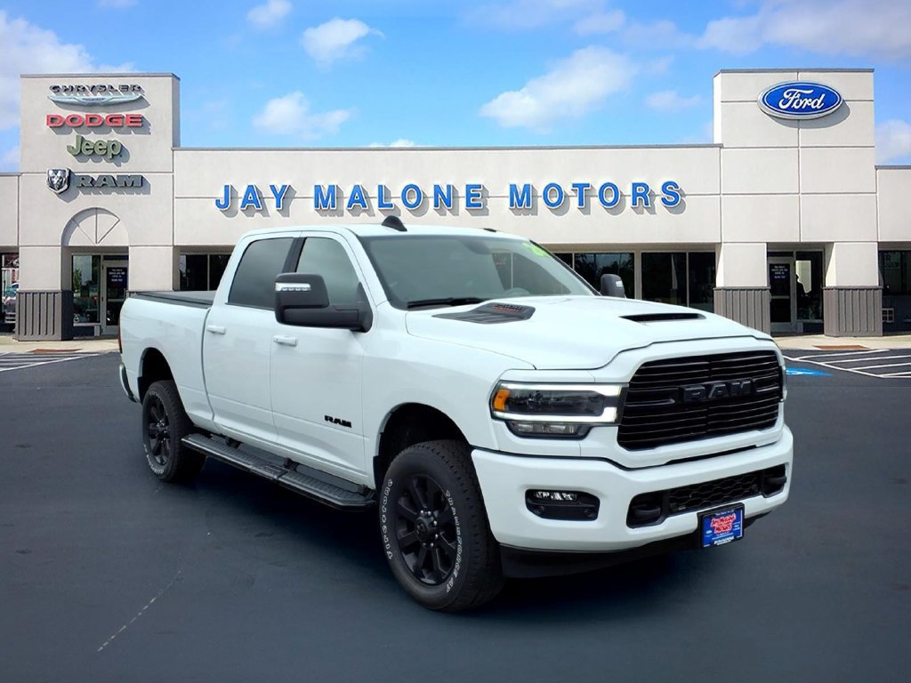 Used 2024 RAM 2500 Laramie w/ Night Edition AWD/4WD image 9