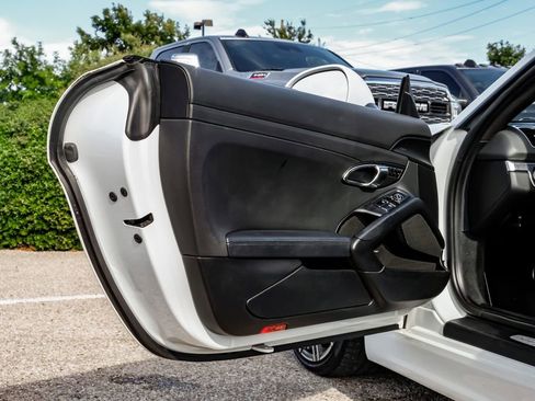 Used 2015 Porsche Cayman S RWD image 40