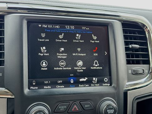 Used 2018 RAM 2500 Laramie w/ Sport Appearance Group AWD/4WD image 9