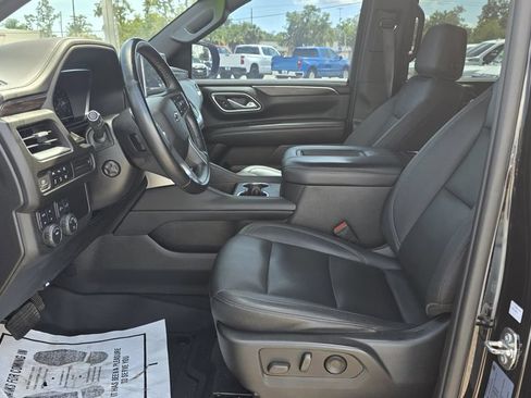 Used 2023 Chevrolet Tahoe Z71 w/ Luxury Package AWD/4WD image 16