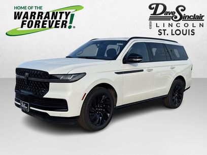 New 2025 Lincoln Navigator Reserve w/ Jet Appearance Package