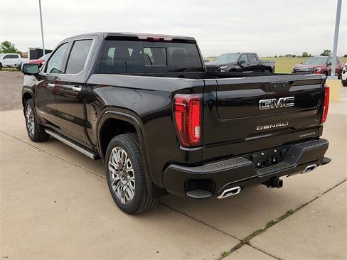 New 2025 GMC Sierra 1500 Denali Ultimate image 3