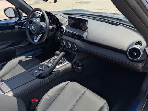 New 2026 MAZDA MX-5 Miata RF Grand Touring w/ Weather Package RWD image 9