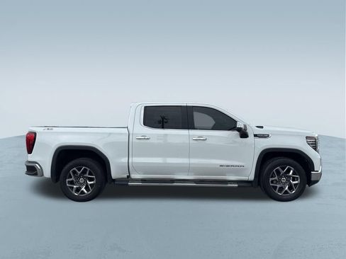 Used 2023 GMC Sierra 1500 SLT w/ SLT Premium Package AWD/4WD image 9