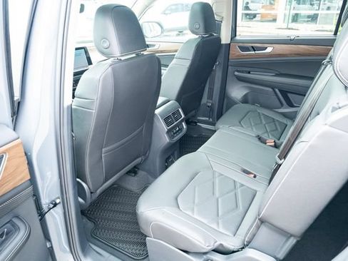 New 2026 Volkswagen Atlas SE FWD image 29